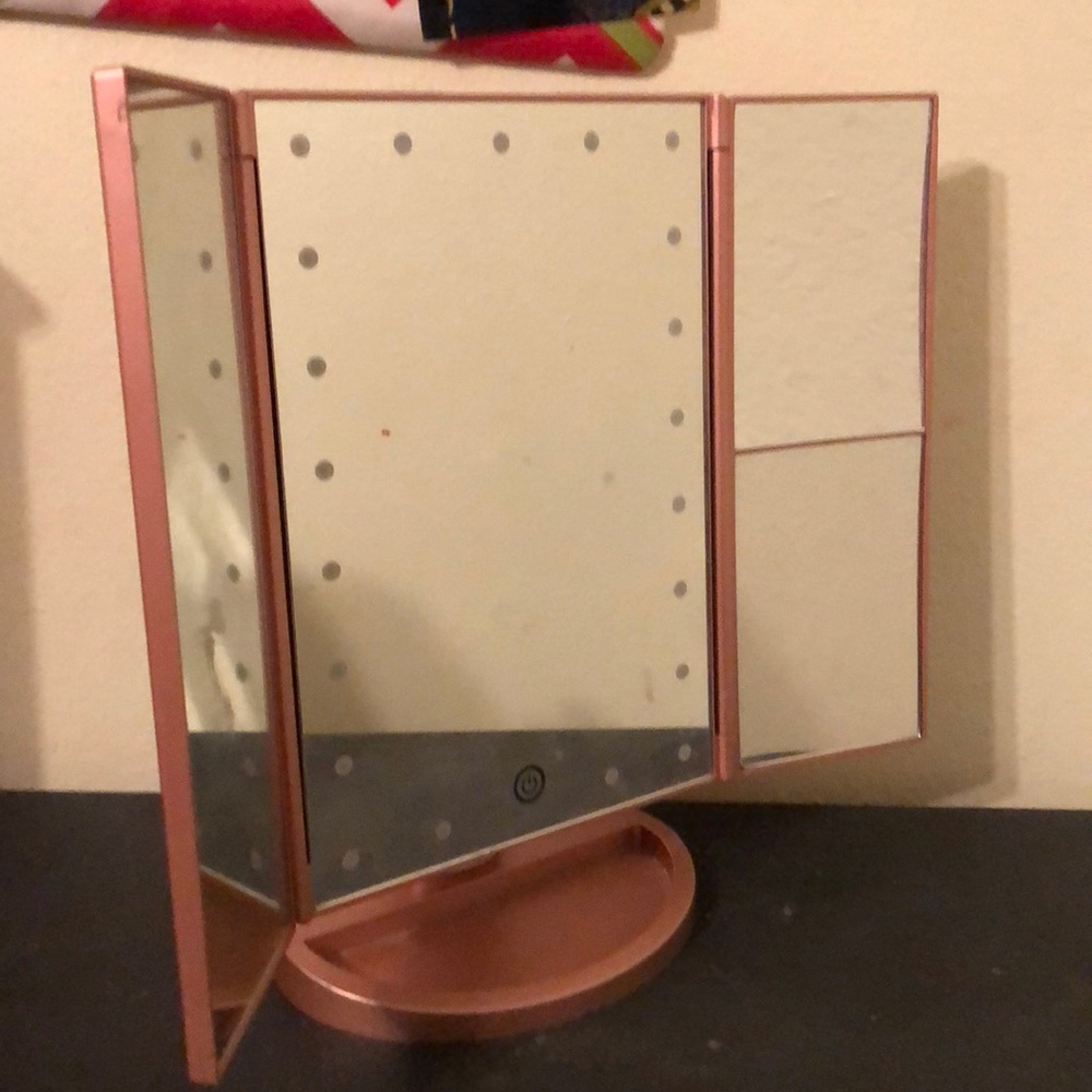 Mirror